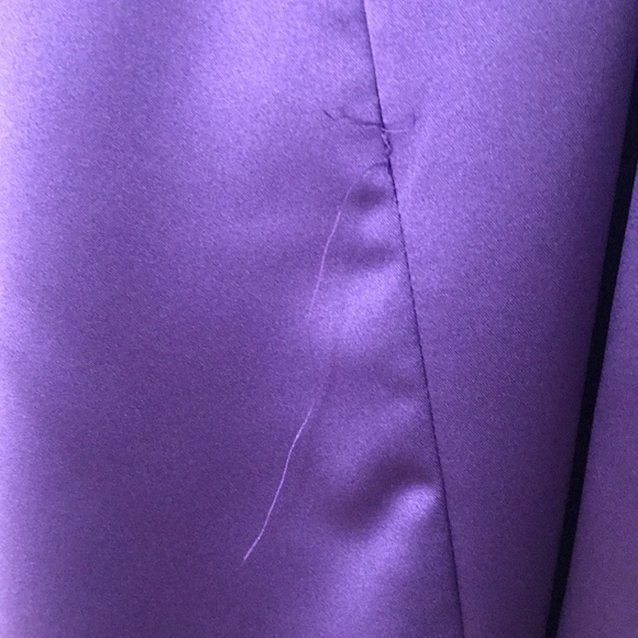 Dress - Picture 3 of 3